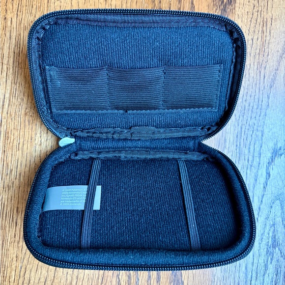 Pokemon Platinum Version Carrying Case Nintendo DS Travel Case - Picture 3 of 6